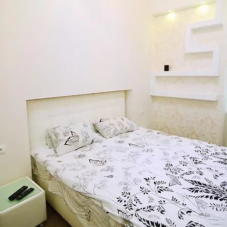 Q City Garden Апартаменты